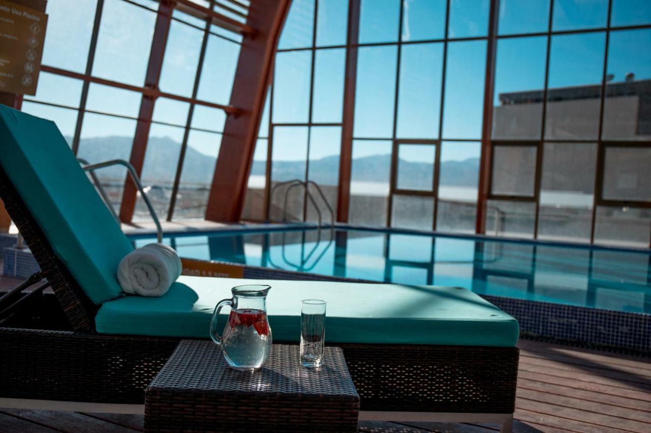 Mds Hotel Calama Extérieur photo The pool at the hotel