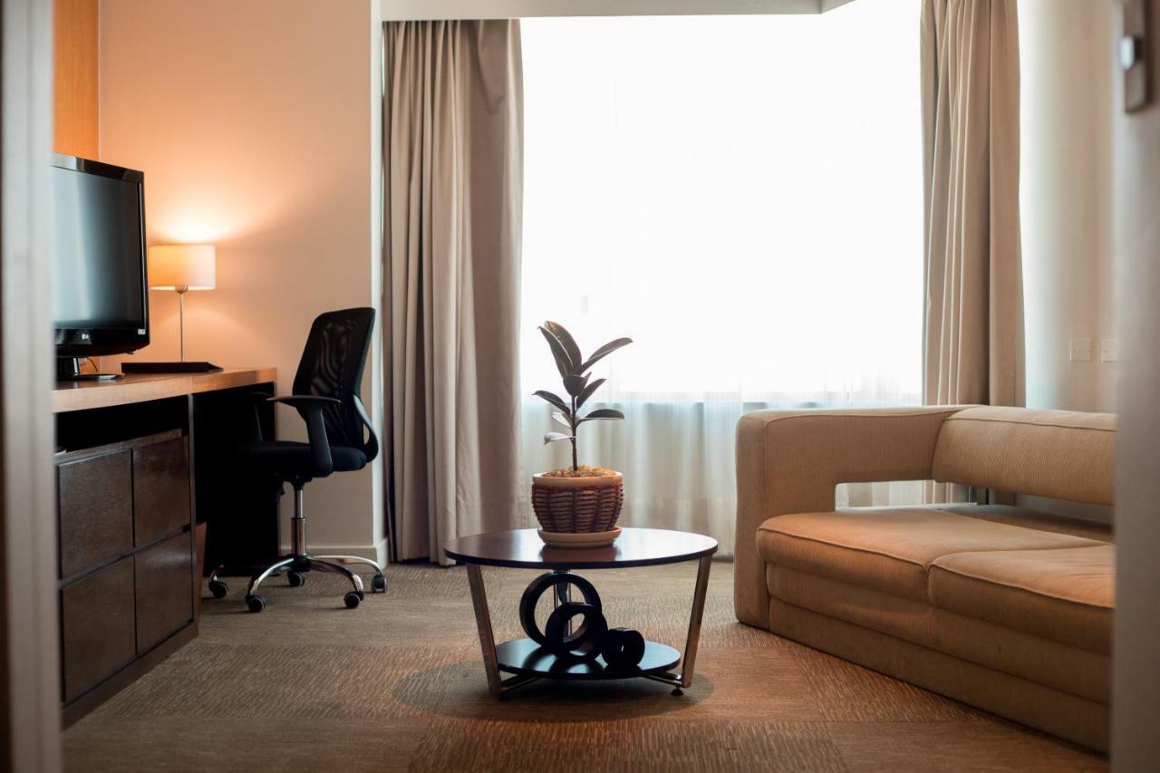 Mds Hotel Calama Extérieur photo A room at the hotel