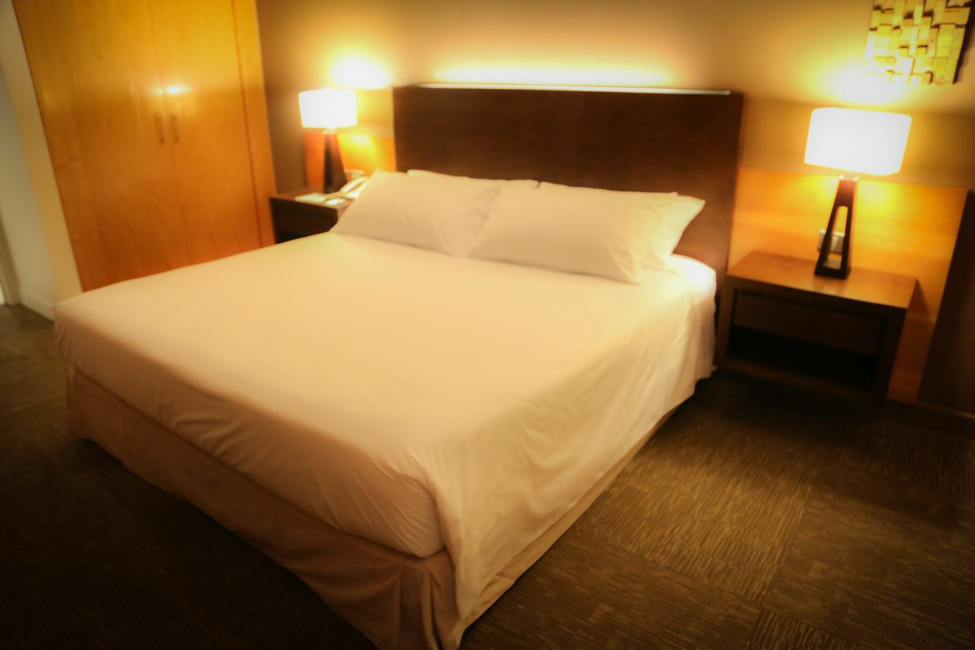 Mds Hotel Calama Extérieur photo A king bed