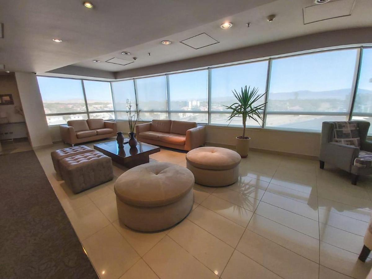 Mds Hotel Calama Extérieur photo VIP Lounge at the airport